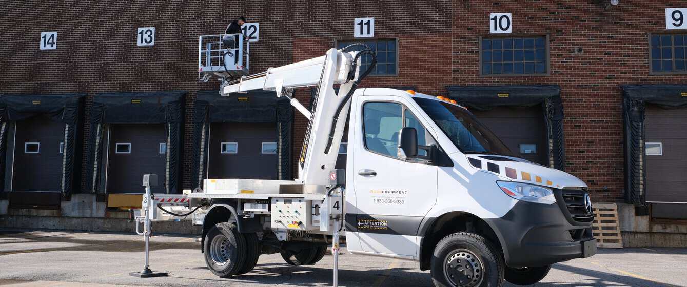 Nacelle sur camion multitel